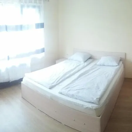 ゲストハウス трънската къща